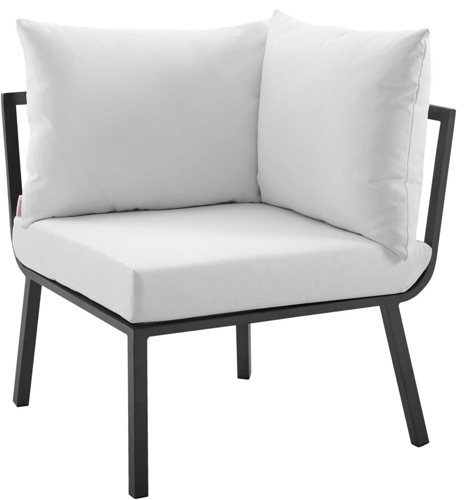 Pottawatomie Corner Chair   Transitional   Outdoor Lounge Chairs   by HedgeApple  Houzz