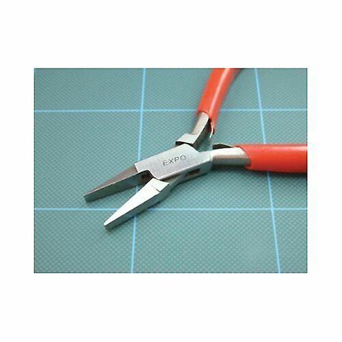 Flat Nose Plier with Plain Jaws Expotools 75561