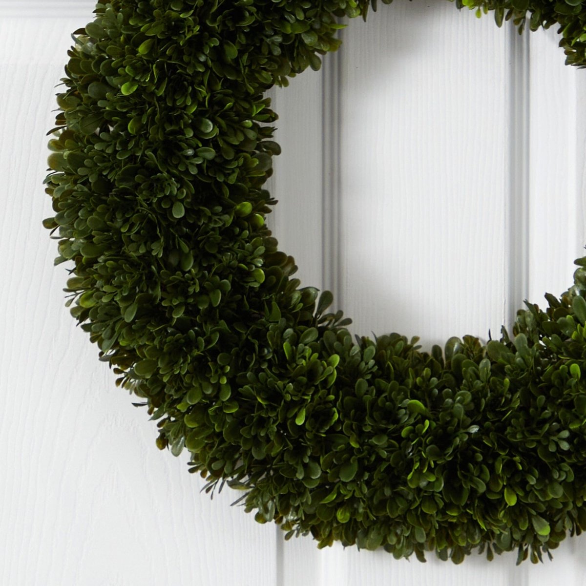 19.5” Tea Leaf Artificial Wreath | UV Resistant for Indoor & Outdoor Use