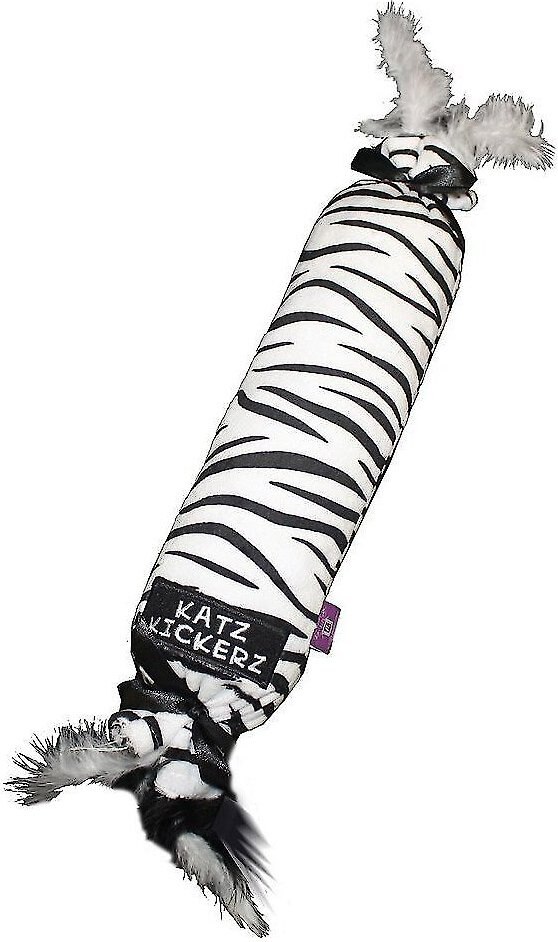 Multipet Katz Kickerz Cat Toy with Catnip， Color Varies