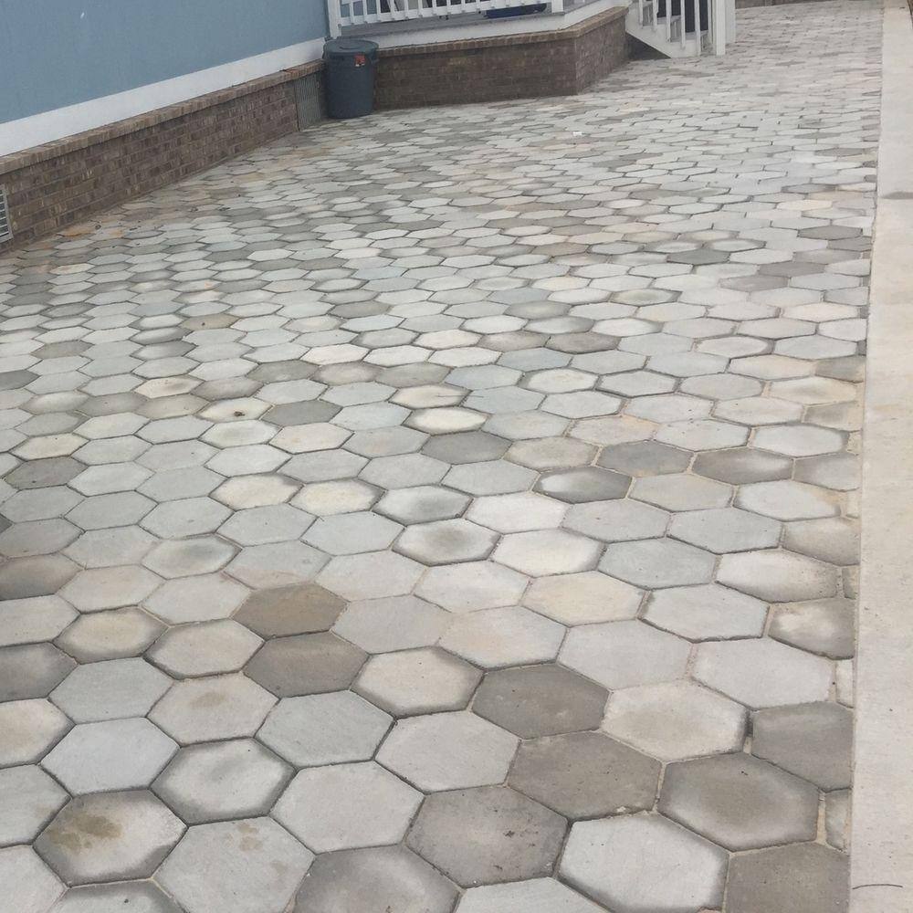 10.25 in. x 10.25 in. Hexagonal Concrete Pavers I (Pallet of 112) TBHEX10.25