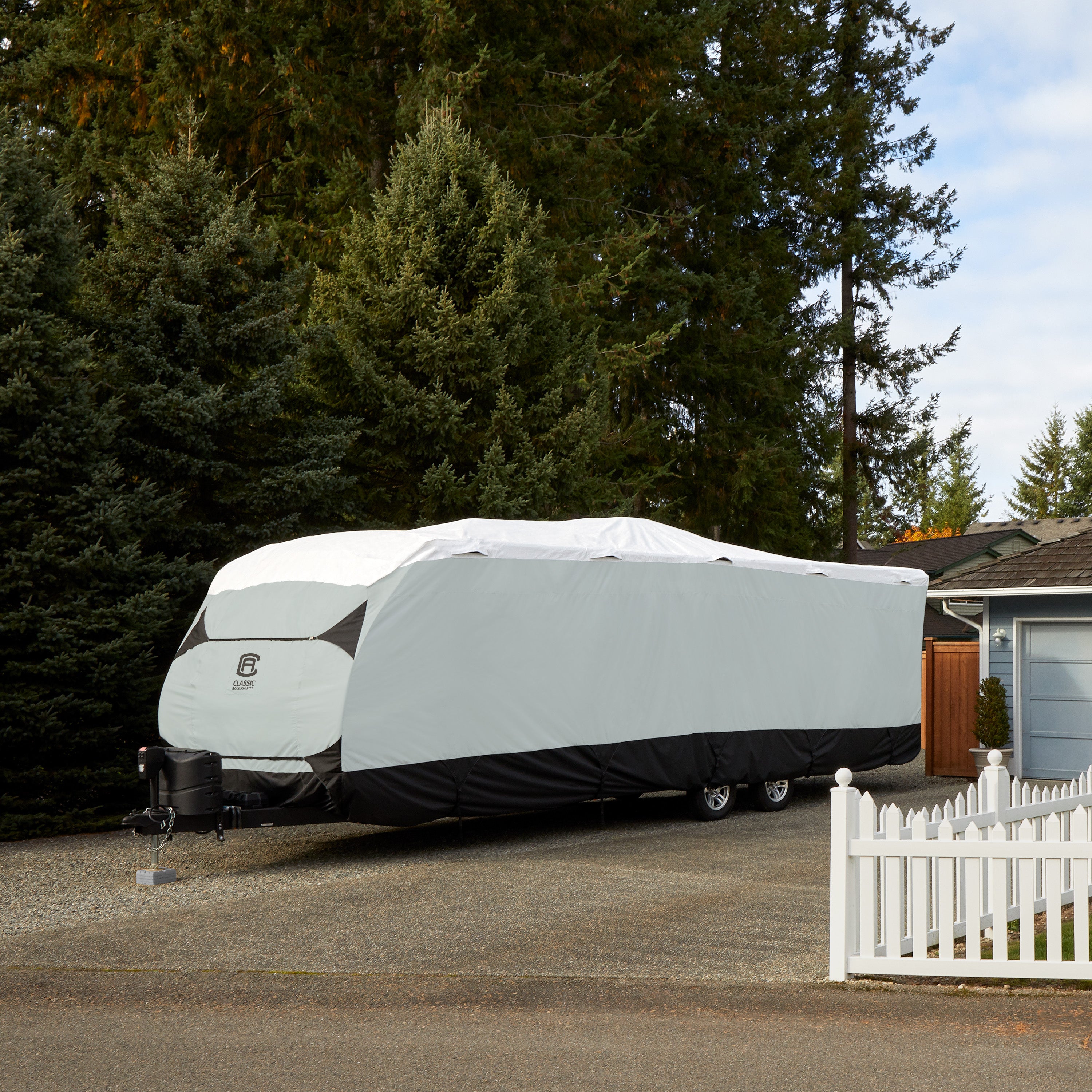 Classic Accessories Over Drive SkyShield Deluxe Water-Repellent Travel Trailer Cover， Fits 15' - 18'L x 114