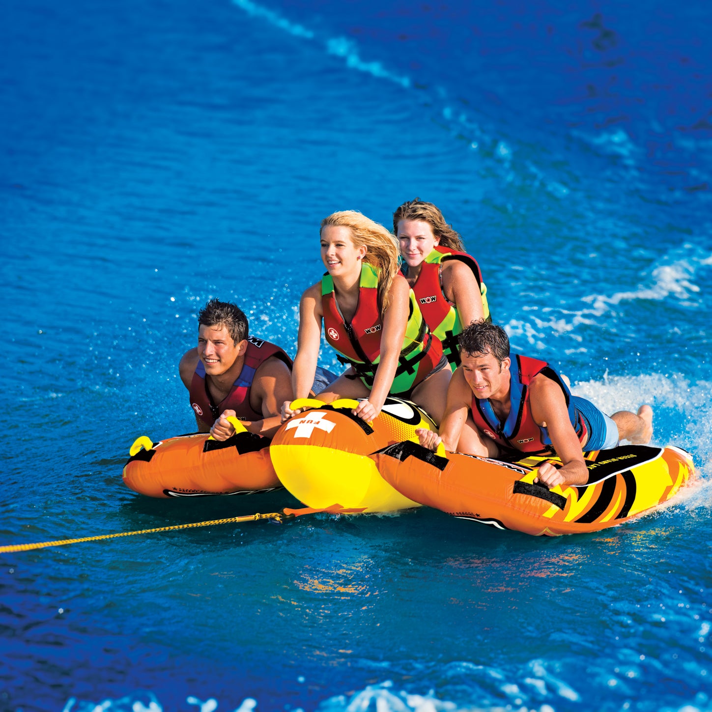 WOW Watersports 16-1040 Bolt 1-4 Person Rider Towable Boating Water Tube， Orange