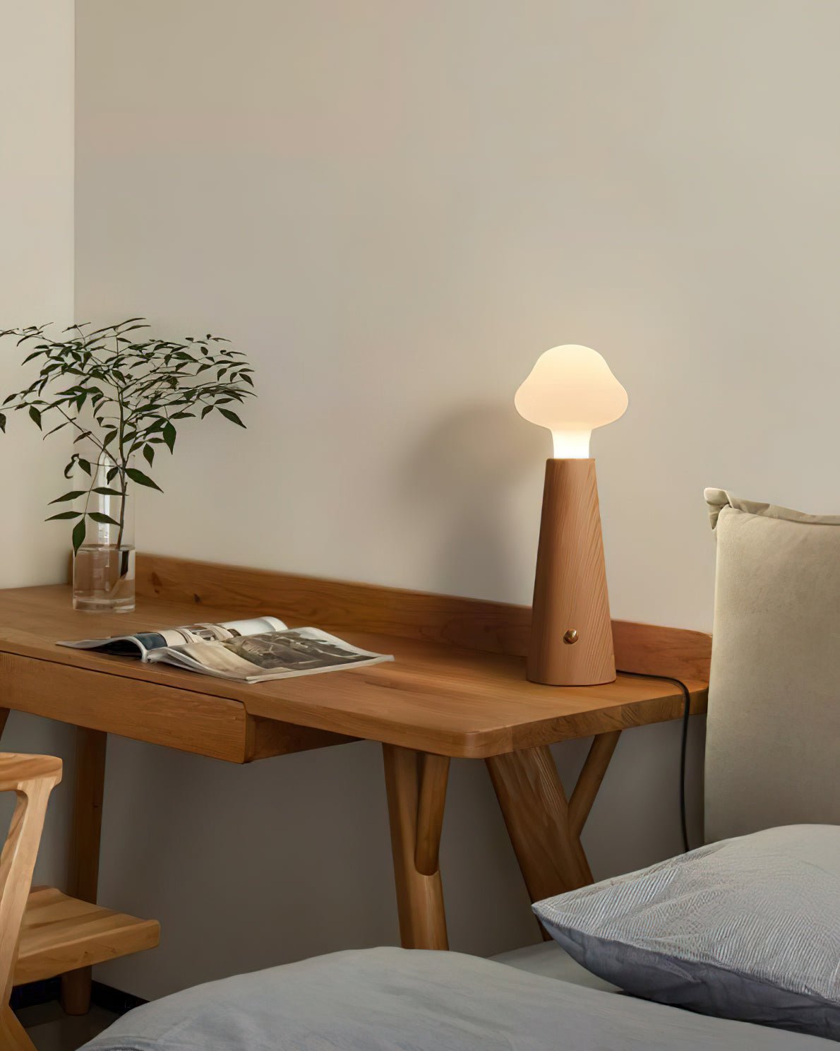 Cloudlet Table Lamp