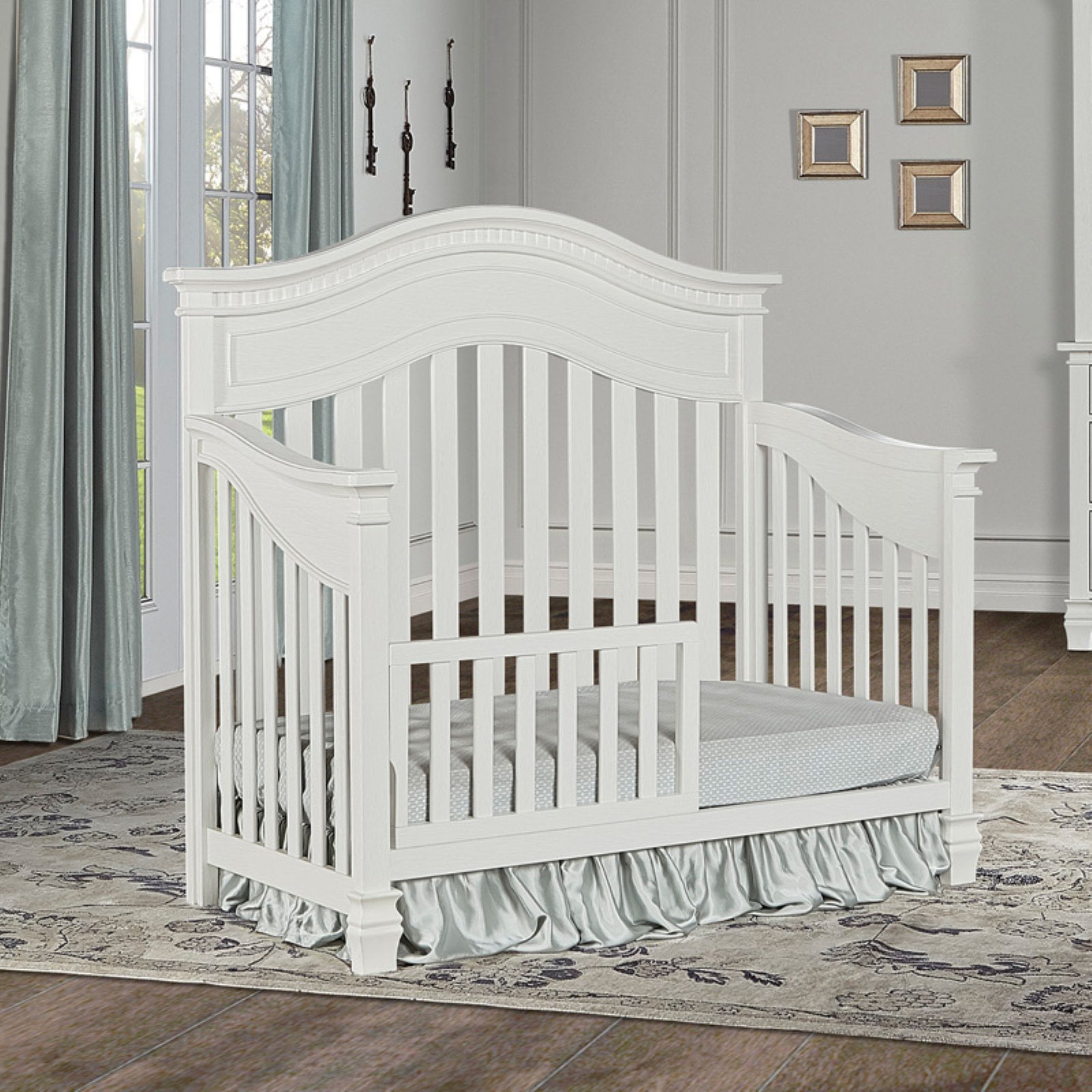 Evolur Cheyenne 5-in-1 Convertible Crib