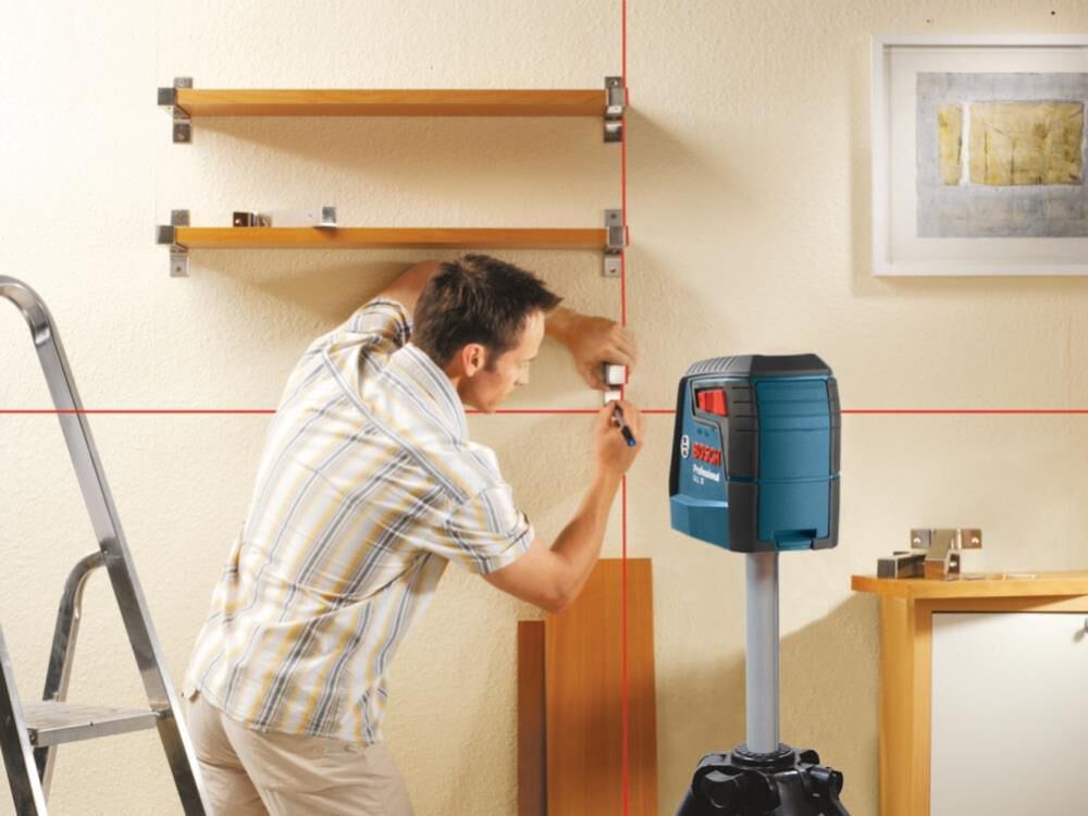 Bosch Self-Leveling Cross-Line Laser GLL 30 from Bosch