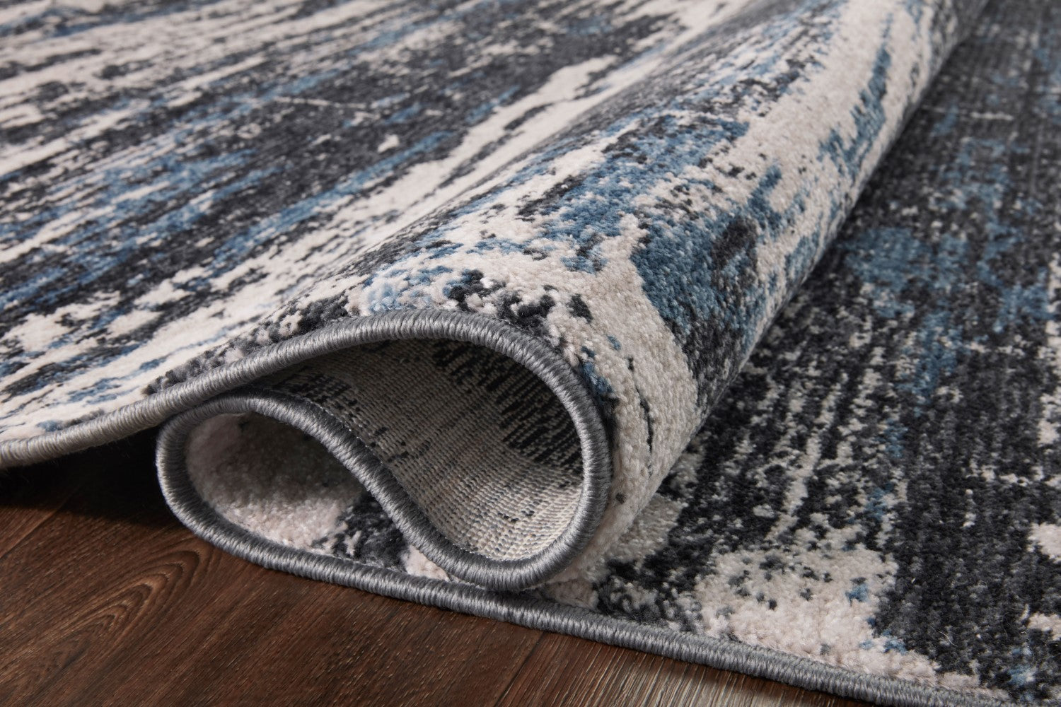 Vance Charcoal / Dove Rug