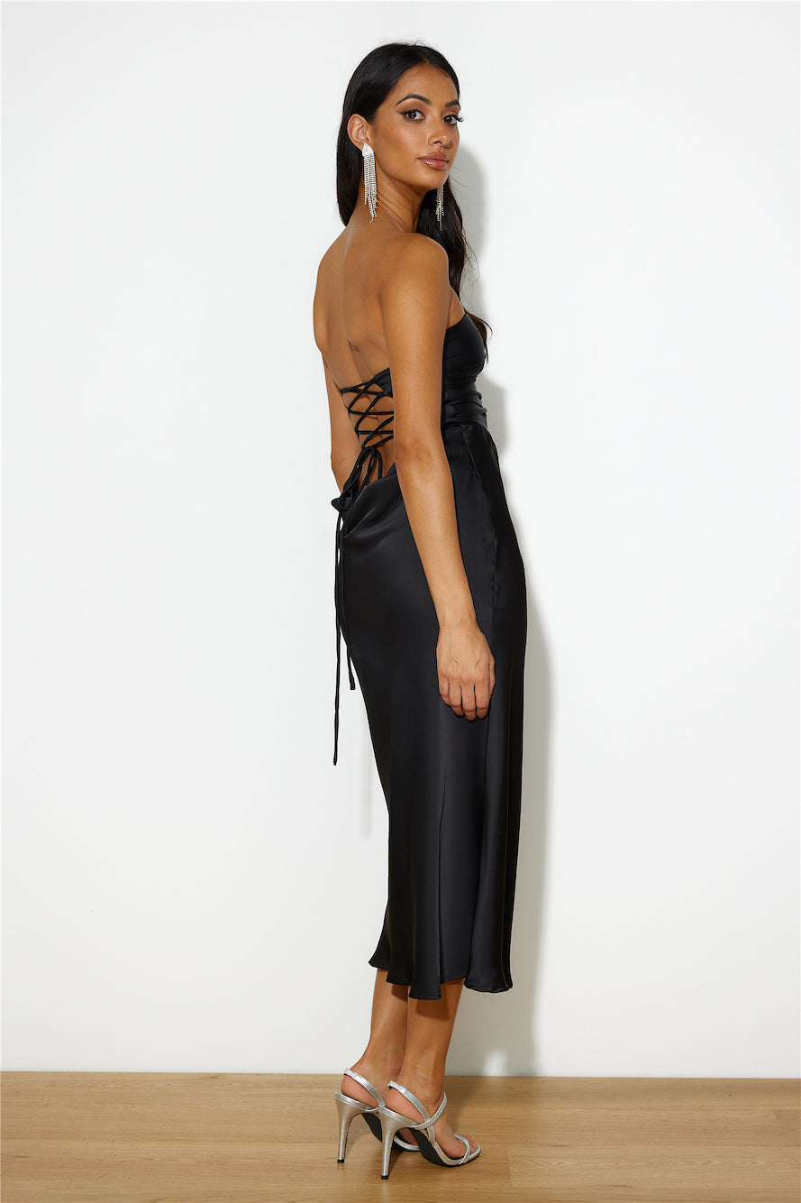 Your Warmth Midi Dress Black