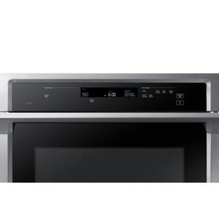  30 in. Single Electric Wall Oven with Steam Cook and Dual Convection in Stainless Steel NV51K6650SS