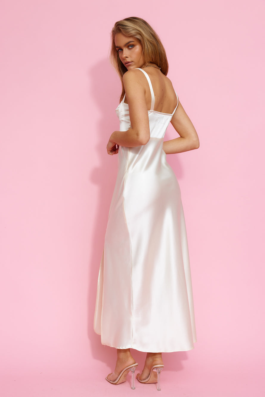 Race To Sunlight Maxi Dress Champagne