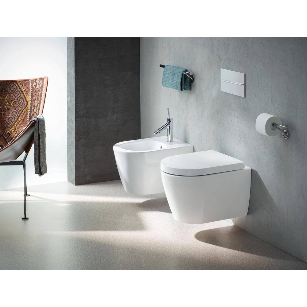 Duravit ME by Starck Round Wall-Mounted Bidet in White 2288150000