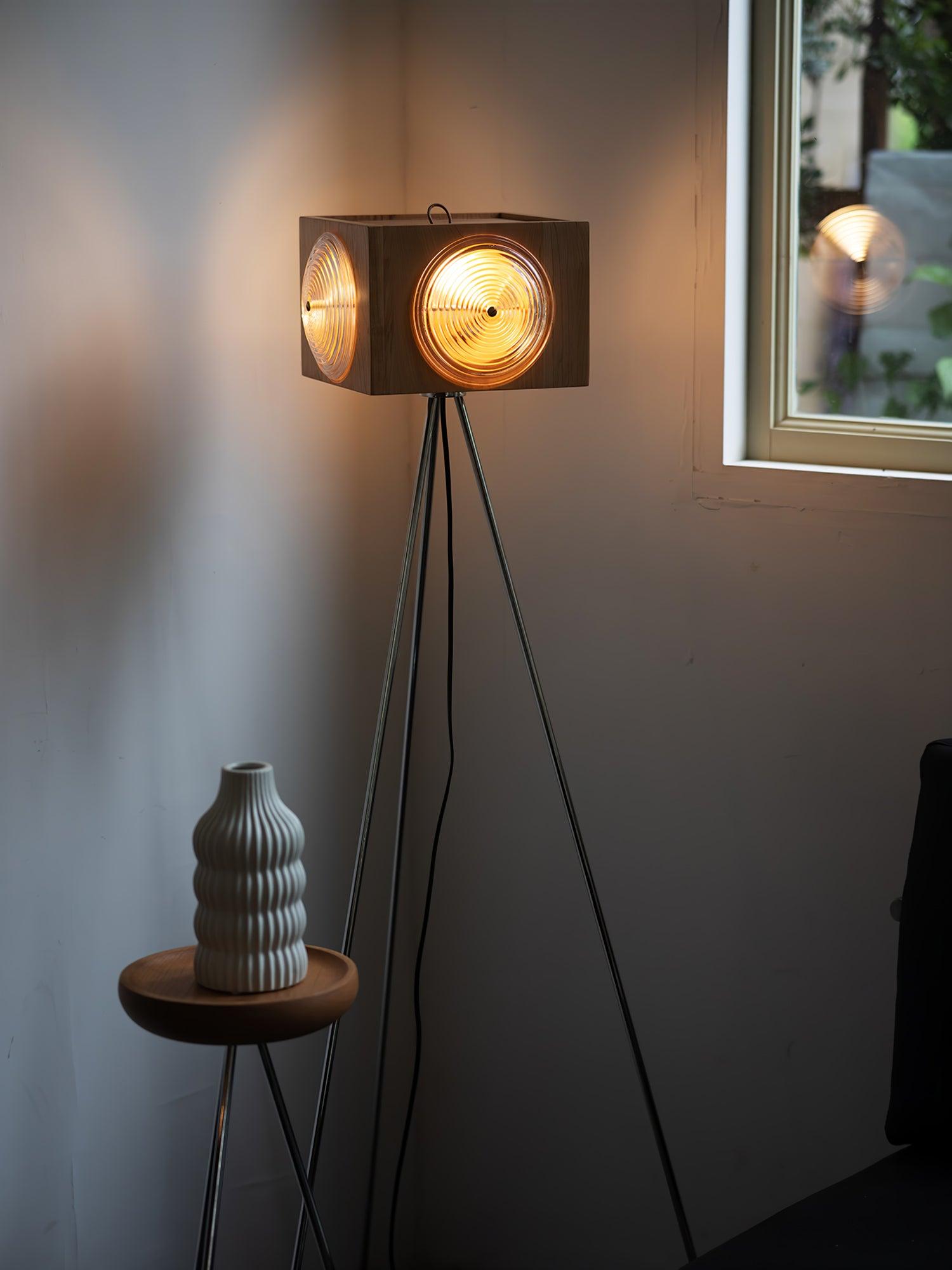 Retro Camera Focus Floor Lamp