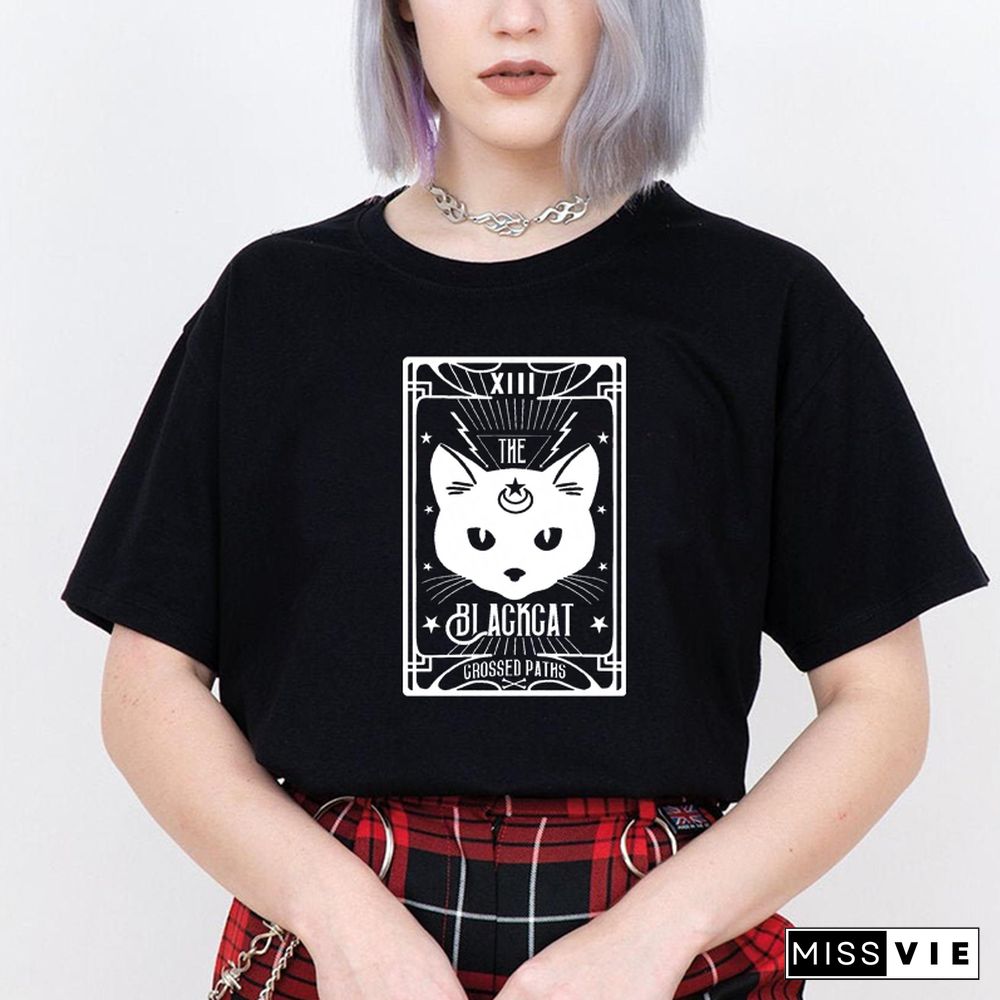 Spooky Crystal Ball Moon Cat Women T Shirts 90s Grunge Fashion Gothic Graphic Tee Pastel Goth Clothes Witch Wicca Saying Tops