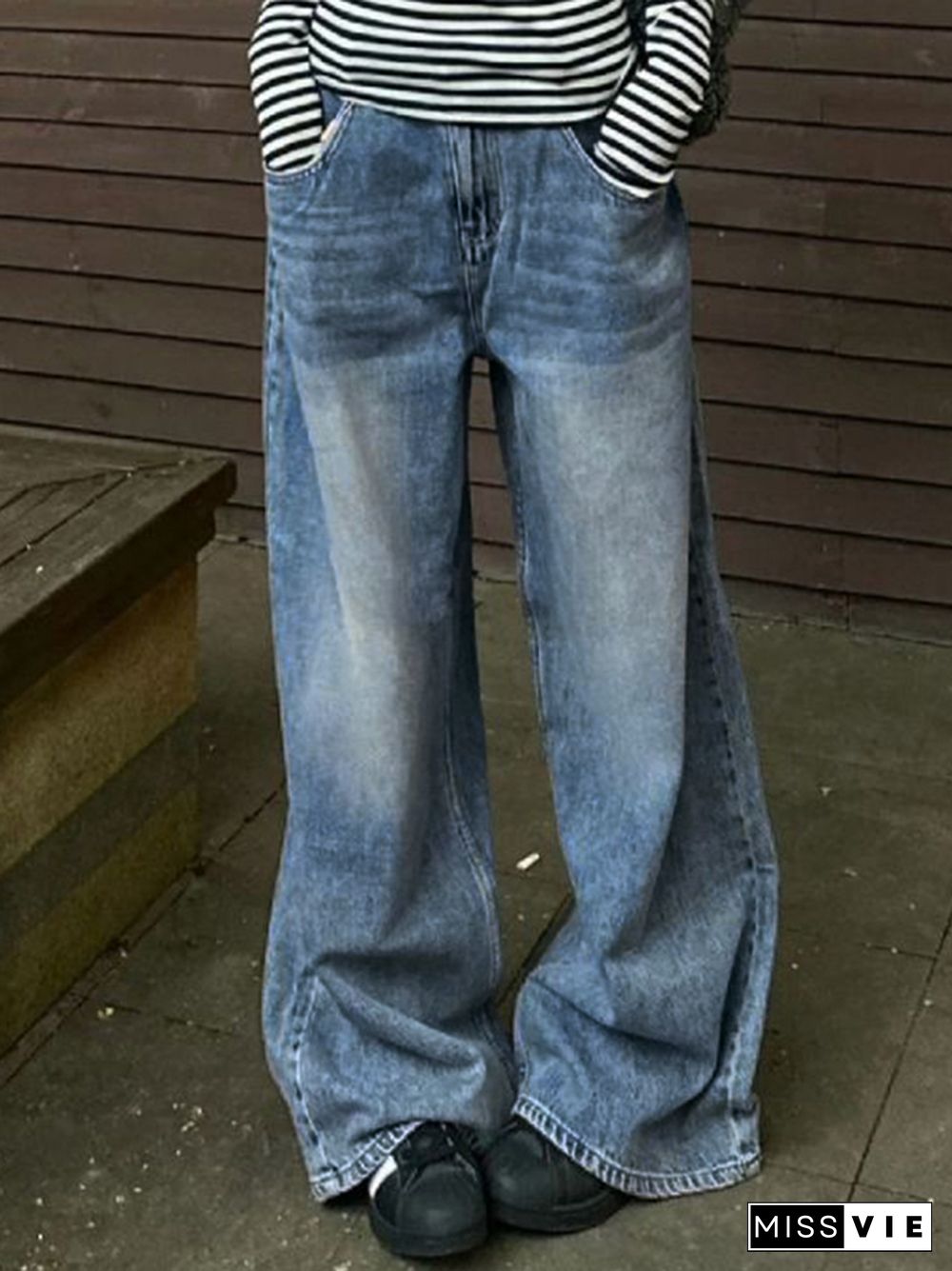 Vintage Wash Mopping Boyfriend Jeans