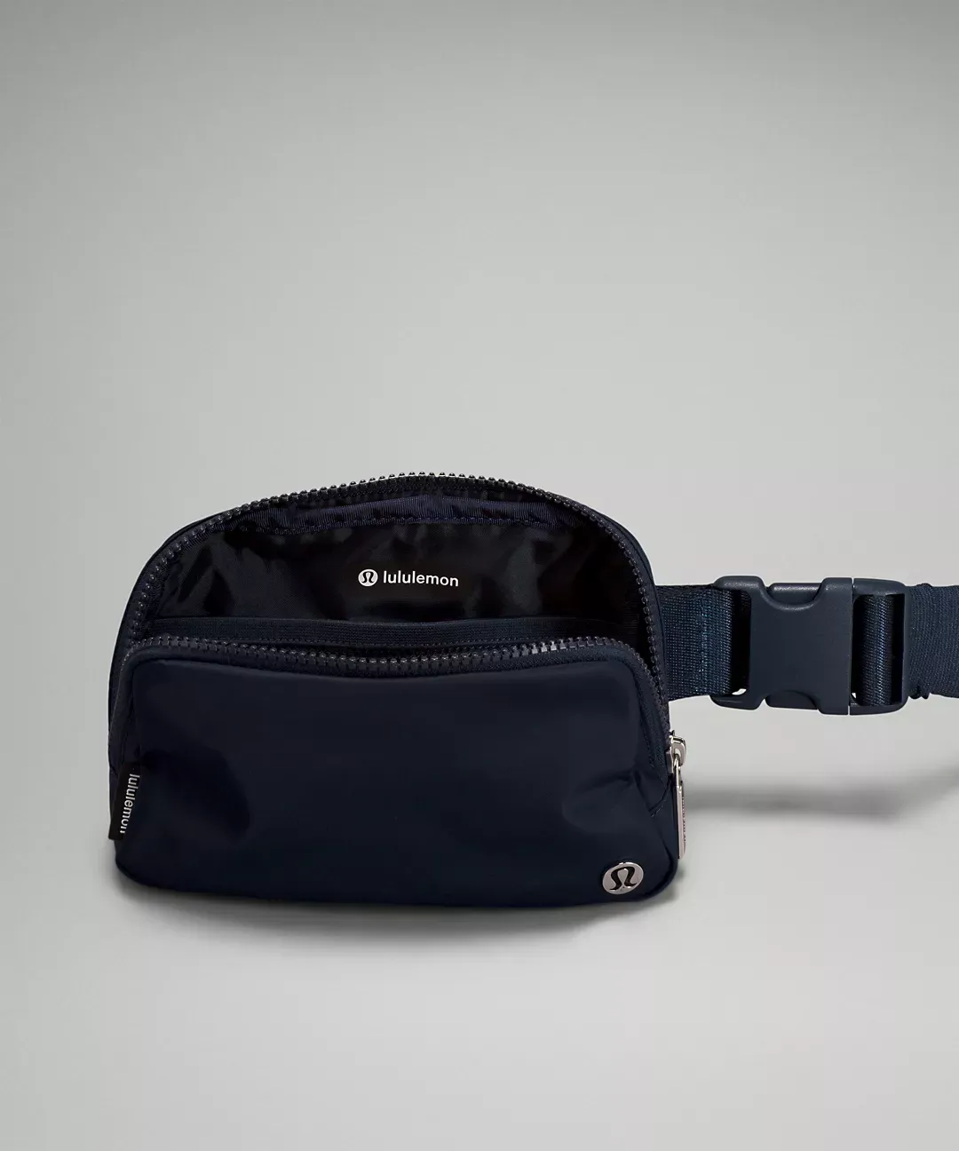 Everywhere Belt Bag 1L