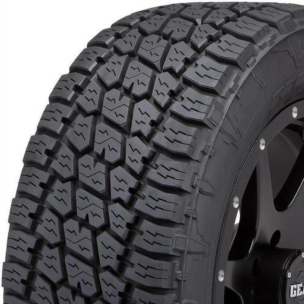 Nitto Terra Grappler G2 265/70R17 121 S Tire