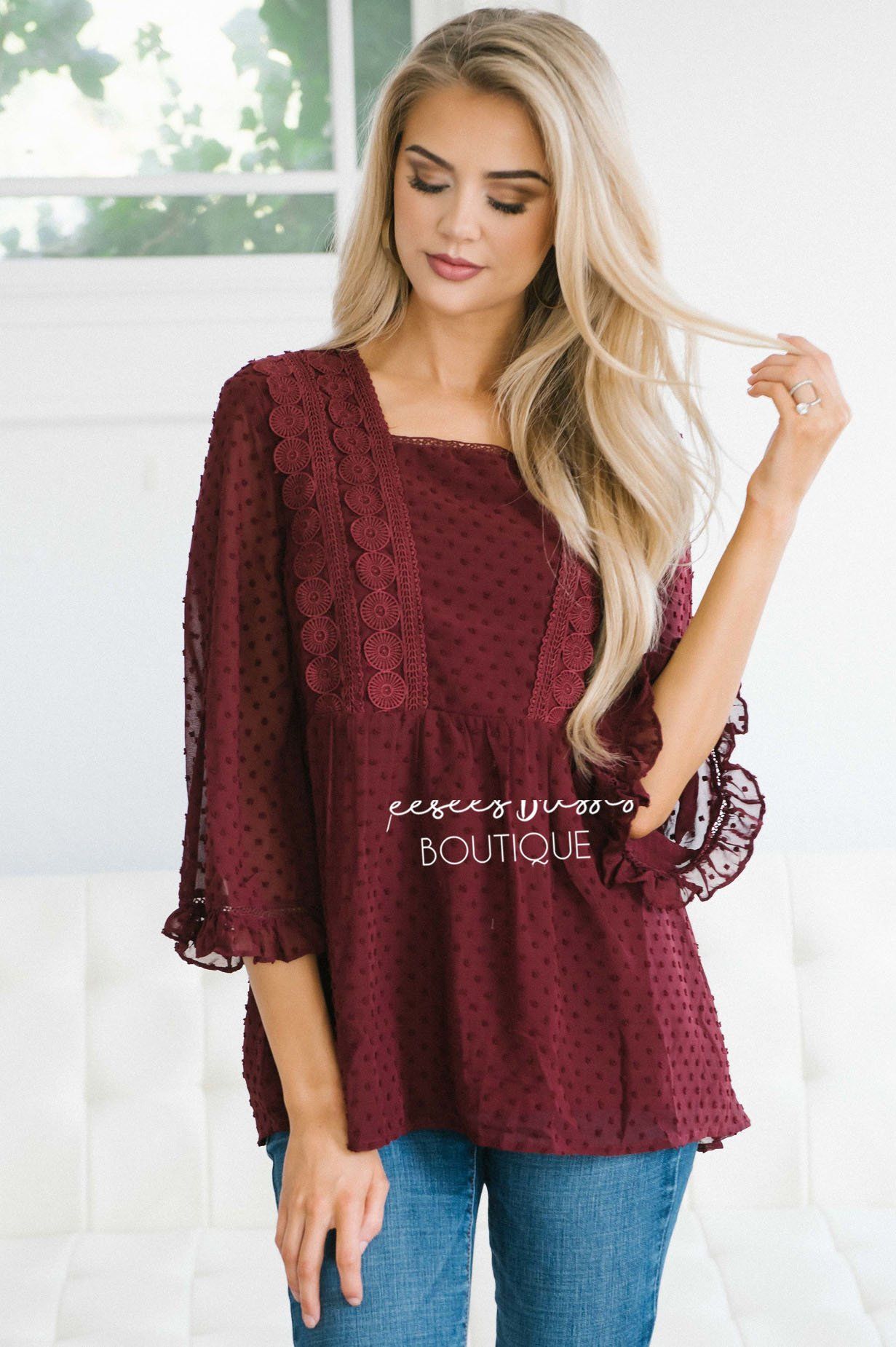 Dotted Crochet Trim Gathered Waist Blouse