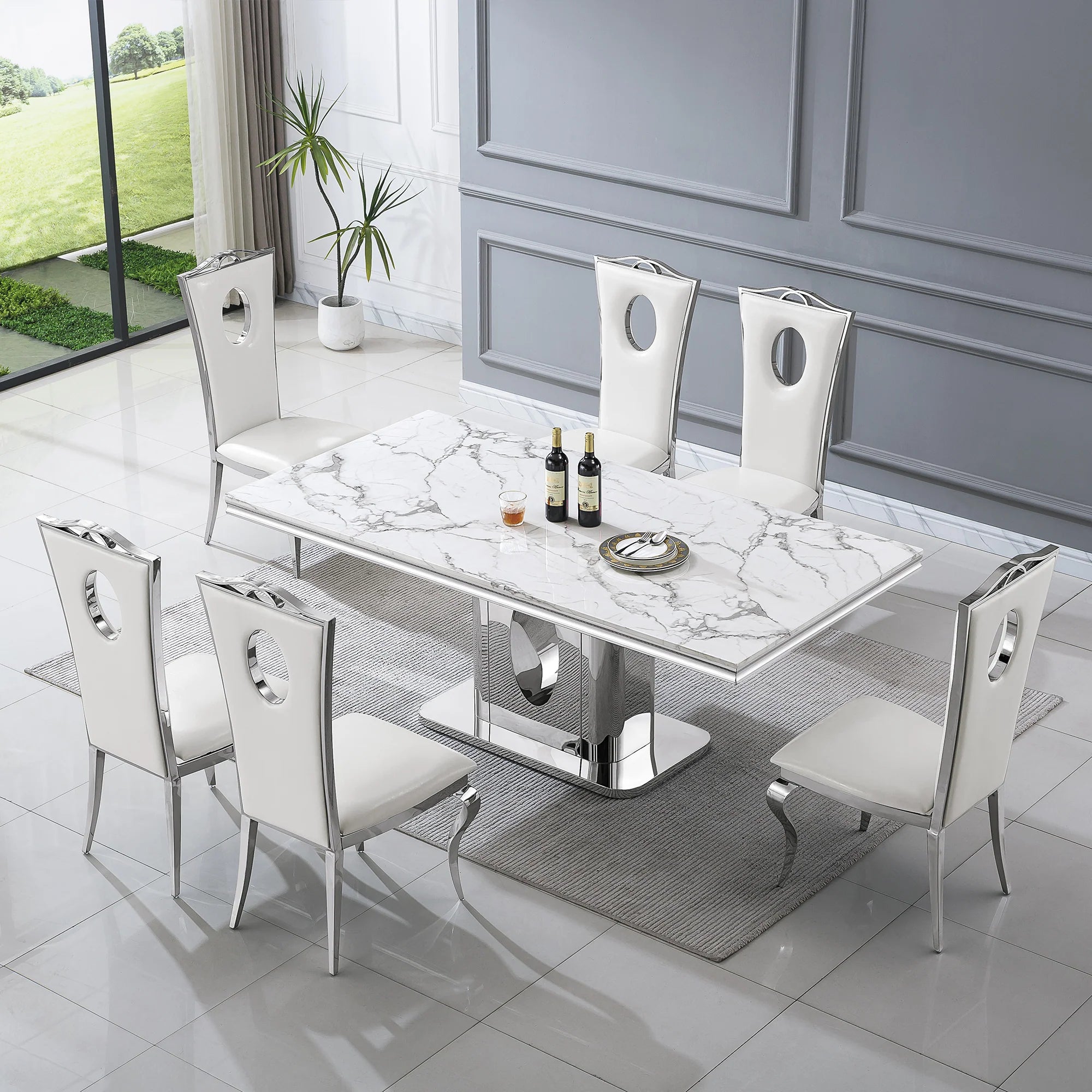 DT318 DINING TABLE