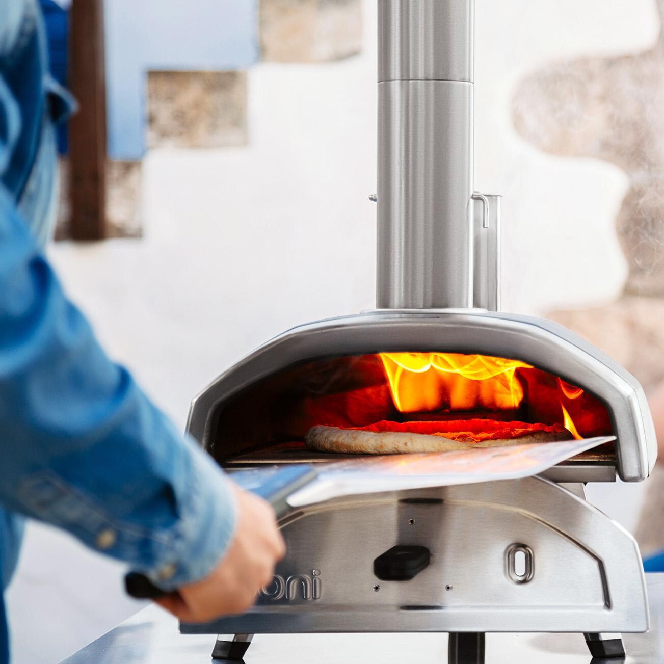 Ooni Fyra 12 Wood Pellet Portable Outdoor Pizza Oven