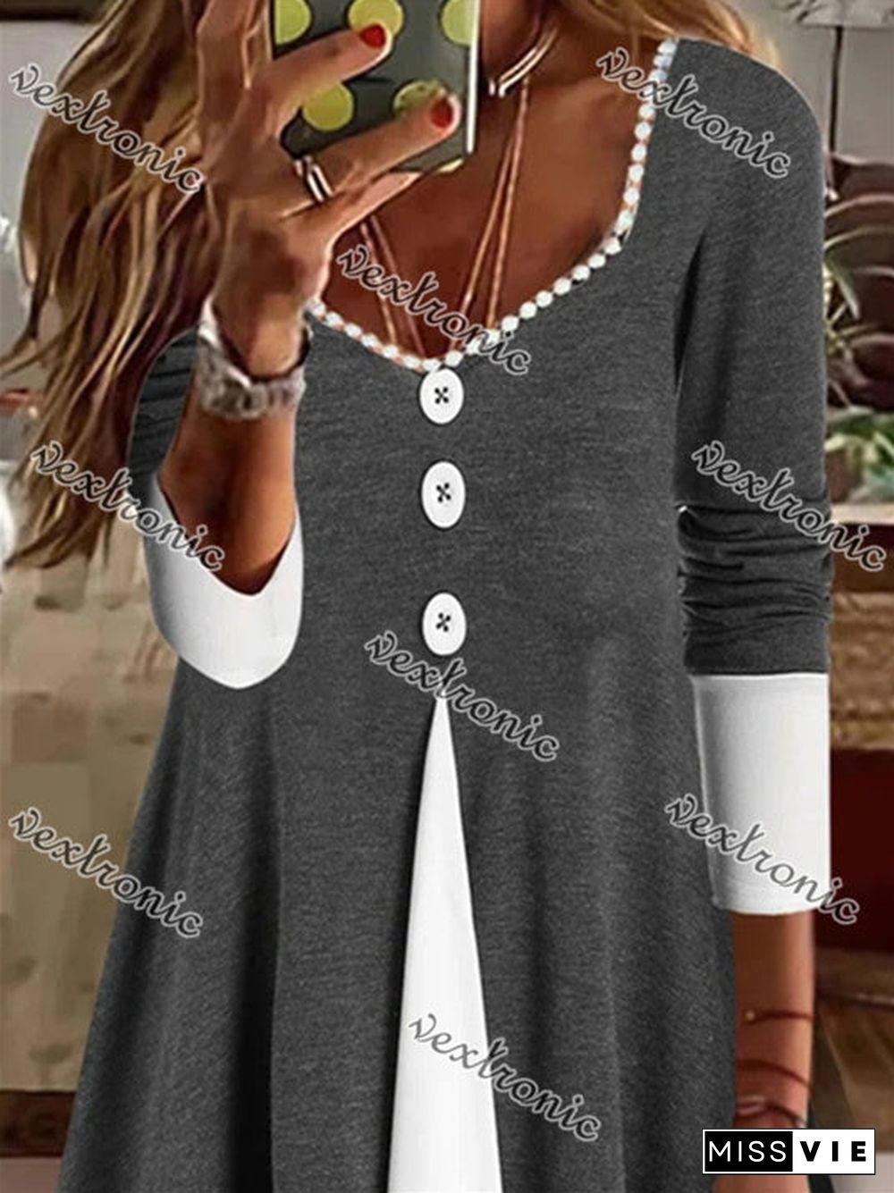 Women's Gray Long Sleeve V-neck Graphic Midi Dress