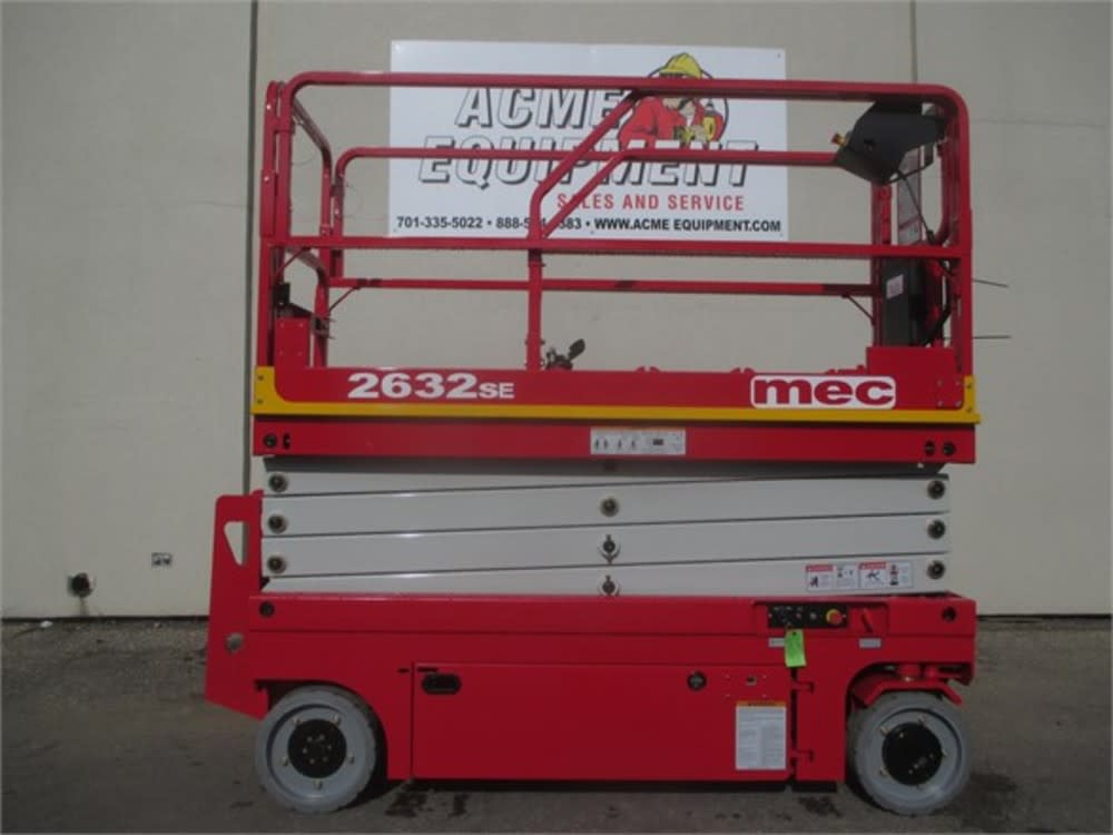 26 Ft. Electric Scissor Lift ;