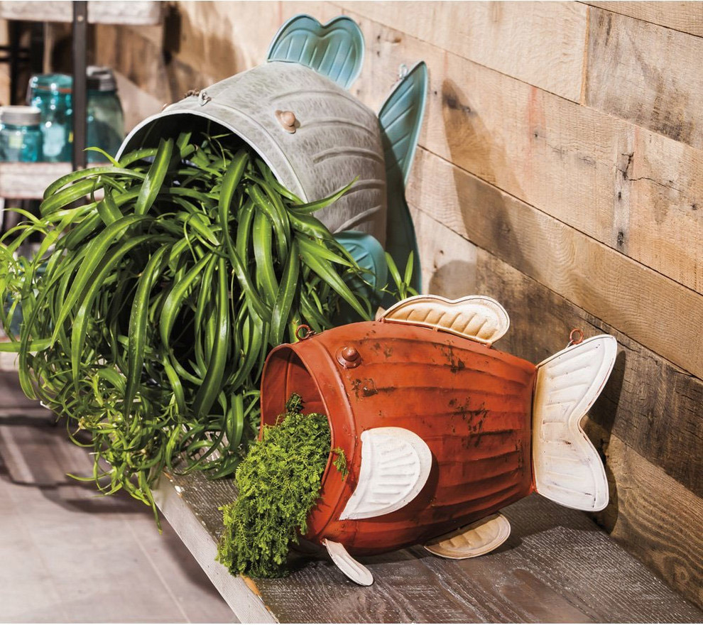 Hanging Metal Fish Planters  2 Piece Set   Beach Style   Outdoor Pots And Planters   by J. Thomas Products  Houzz