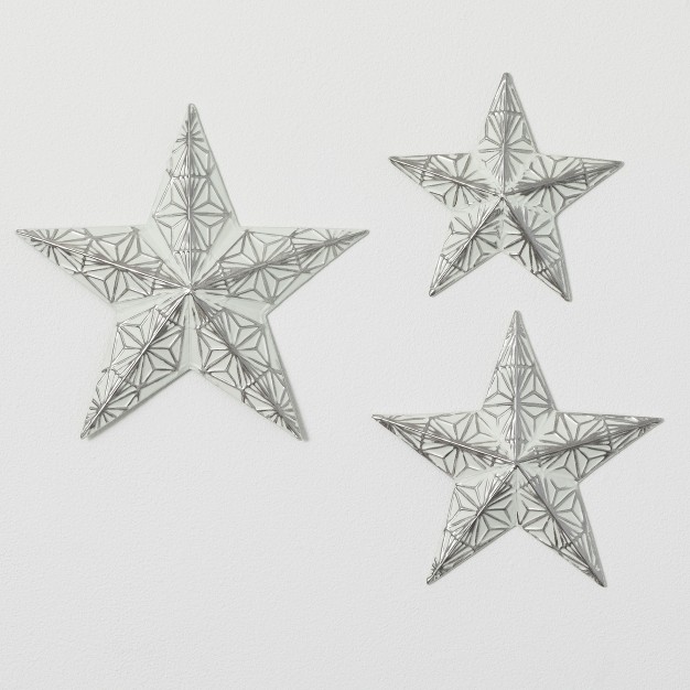 7 5 quot h 9 25 quot h And 11 25 quot h Sullivans Whitewashed Star Wall Decor Set Of 3 White