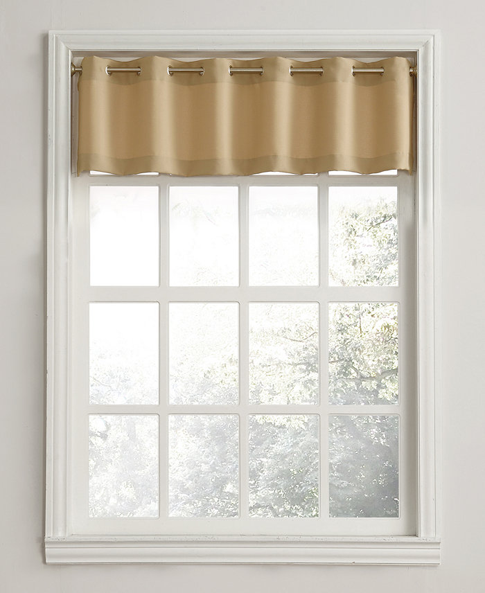 No. 918 Montego 56 x 14 Valance