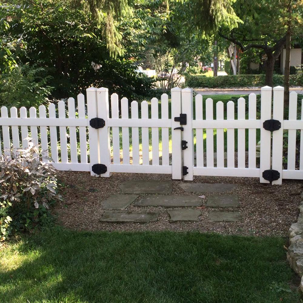 Weatherables Richmond 8 ft. W x 4 ft. H White Vinyl Picket Fence Double Gate DWPI-3NRSC-4X48