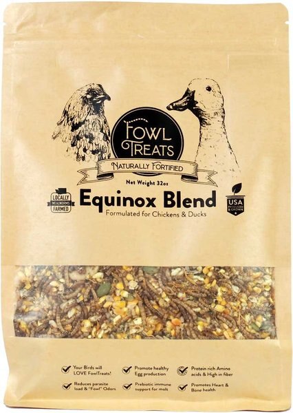 Fowl Treats Mealworm Blend Equinox Blend Chicken and Duck Treats， 2-lb bag