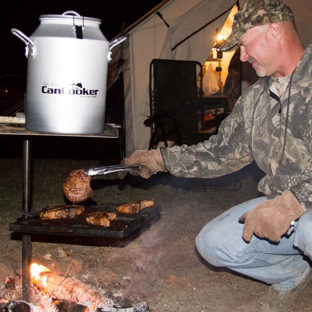 CanCooker Black GameMaker Gravity Grill Combo