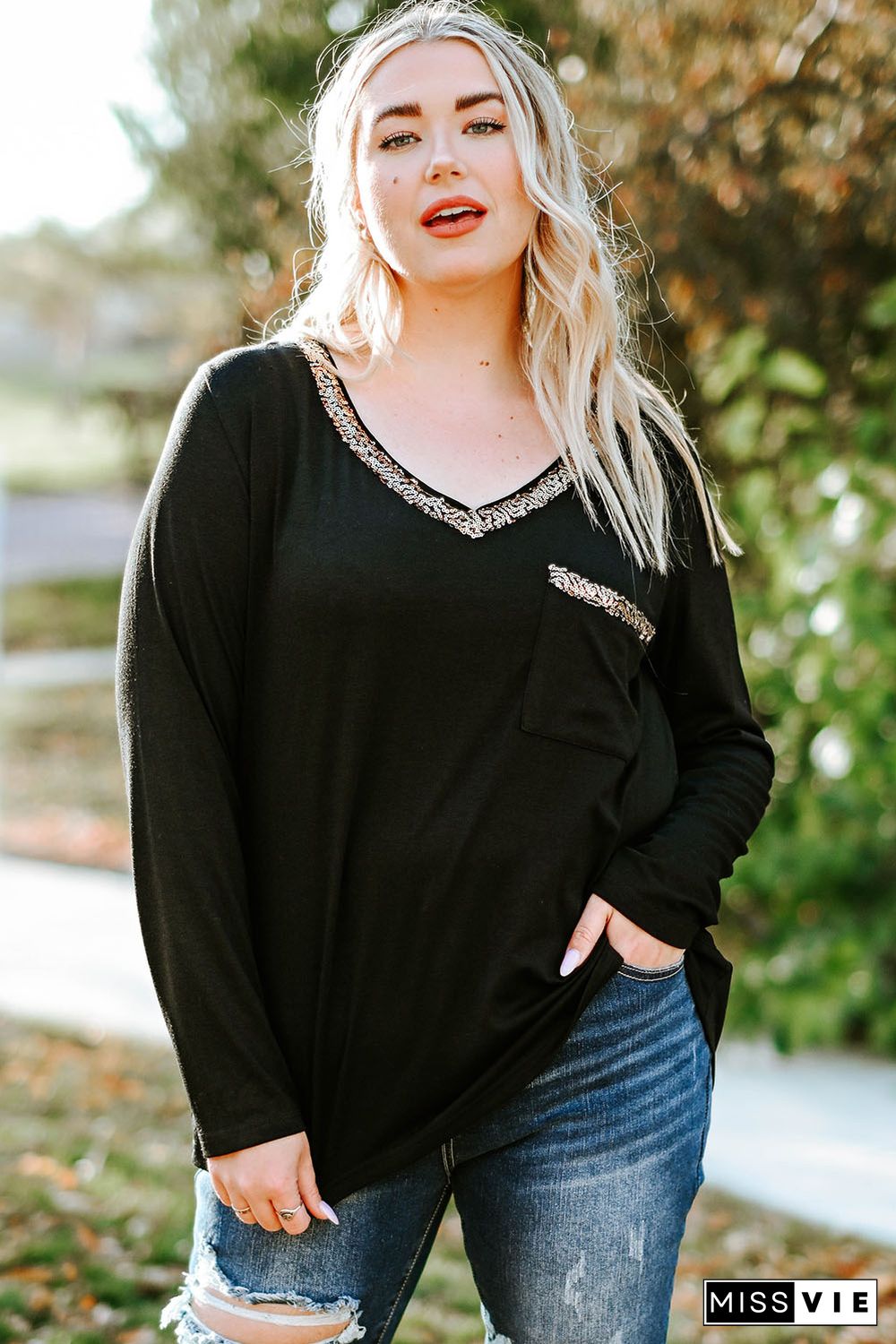 Black Long Sleeve Sequined V Neck Plus Size Top