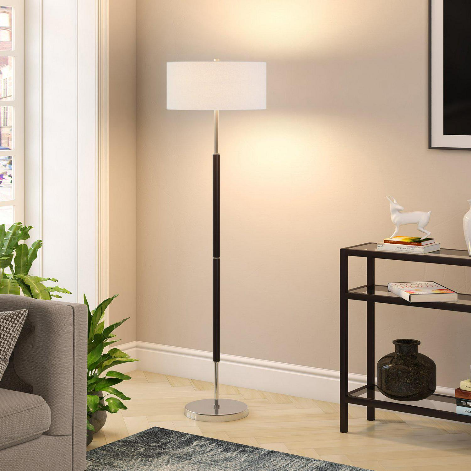 EvelynandZoe Contemporary Metal 2-Bulb Floor Lamp