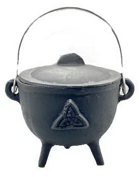 AzureGreen ICR016  4.5 Triquetra cast iron cauldr...