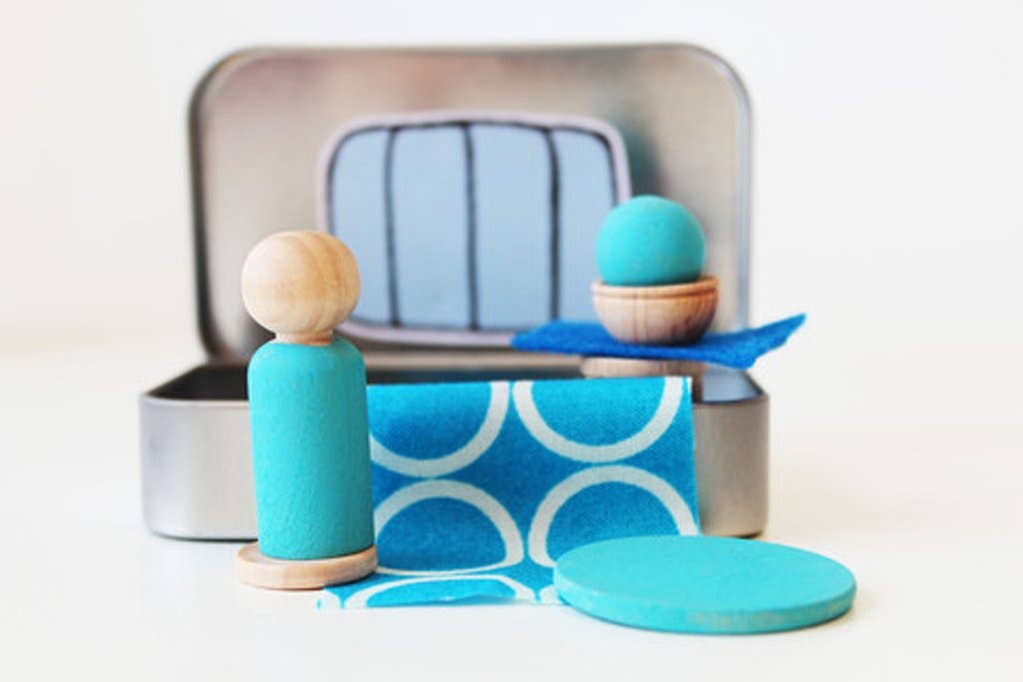 Pocket Place - Tin and Wooden Toy Set