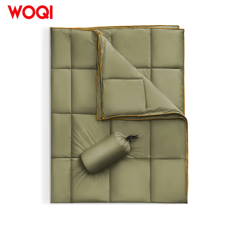 WOQI Lightweight Waterproof Nylon Wool Outdoor Hiking Fluffy Quilt Down Camping Blanket