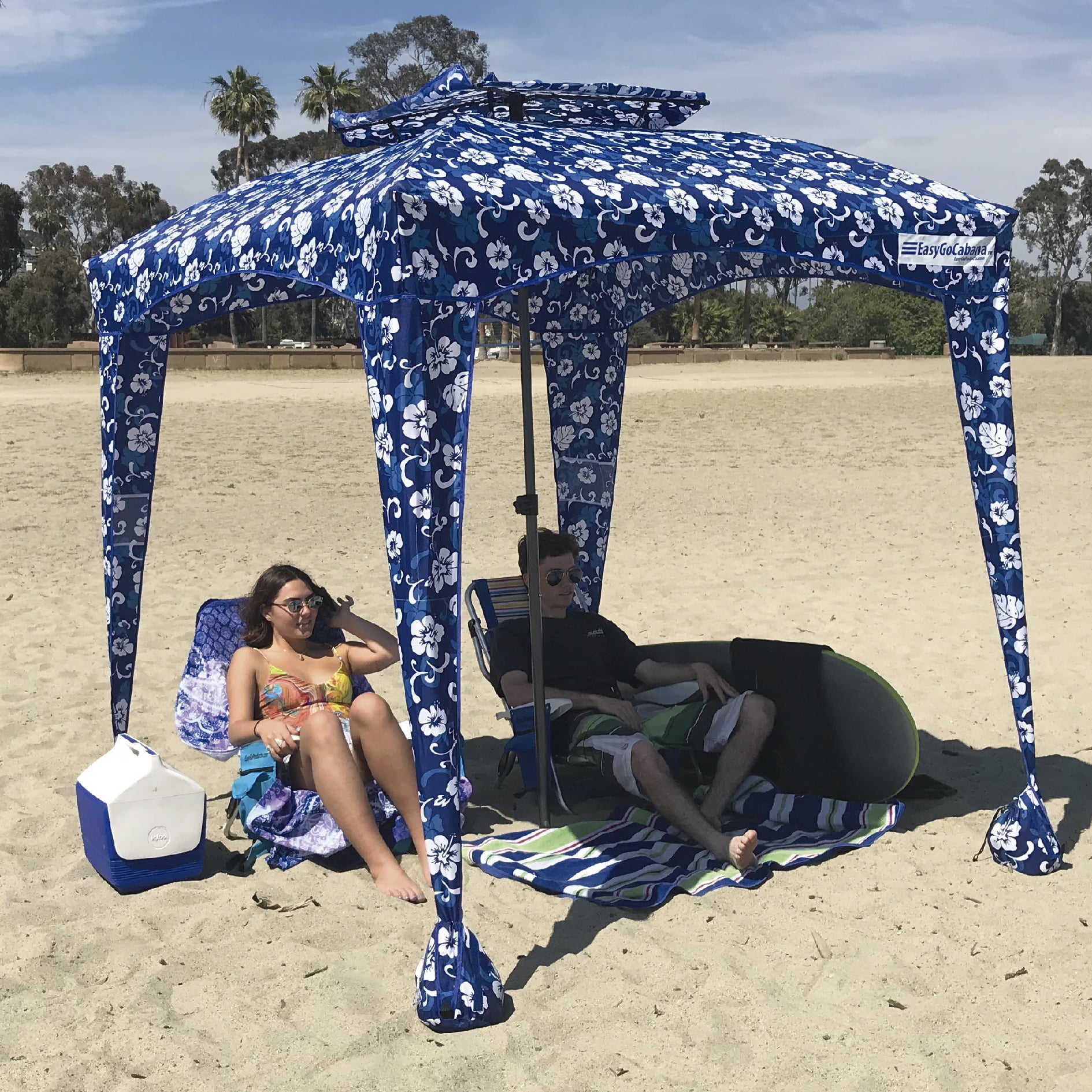 EasyGo Products 6' x 6' Beach Tent