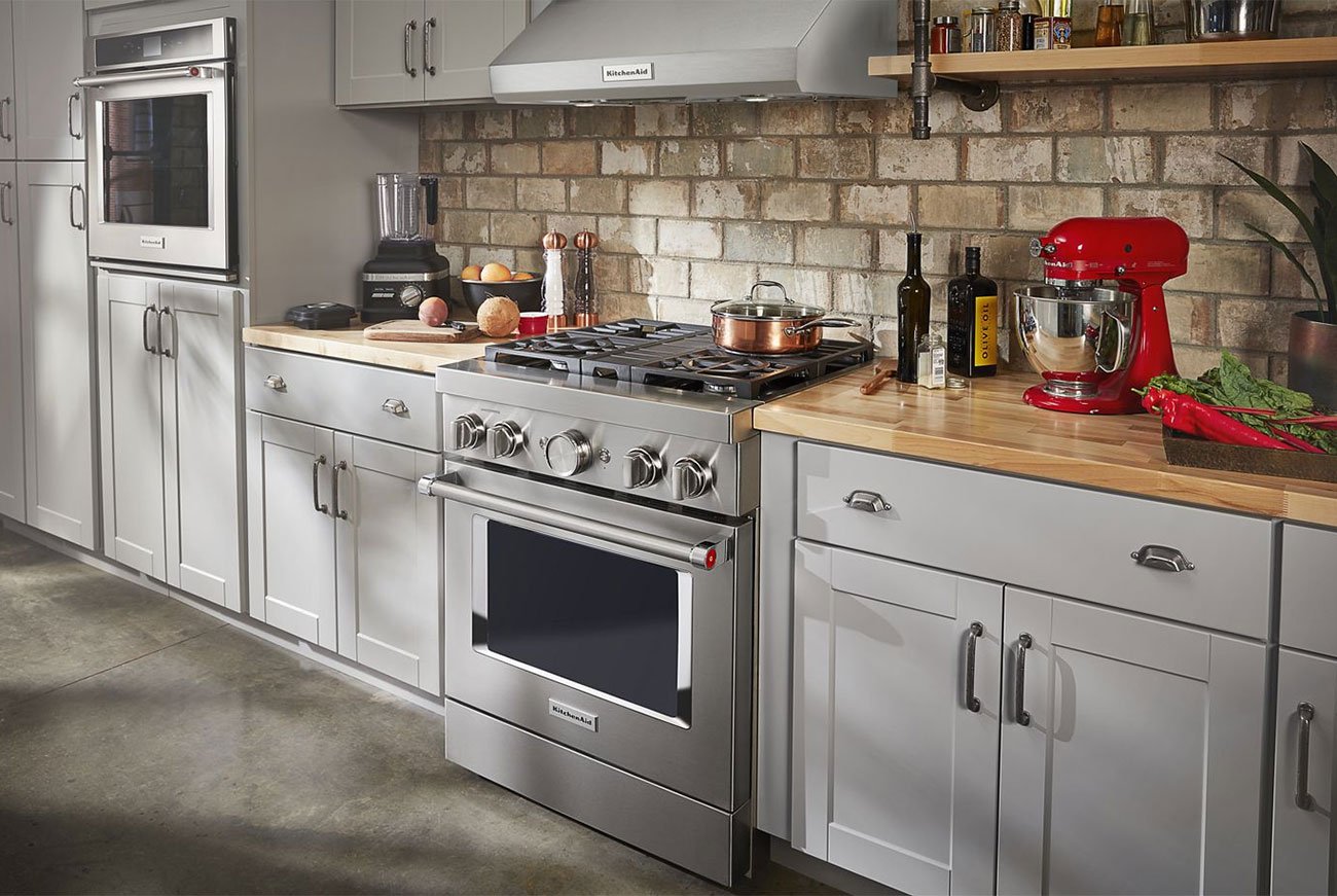 KitchenAid 30'' Stainless Steel Smart Commercial-Style Dual Fuel Range With 4 Burners