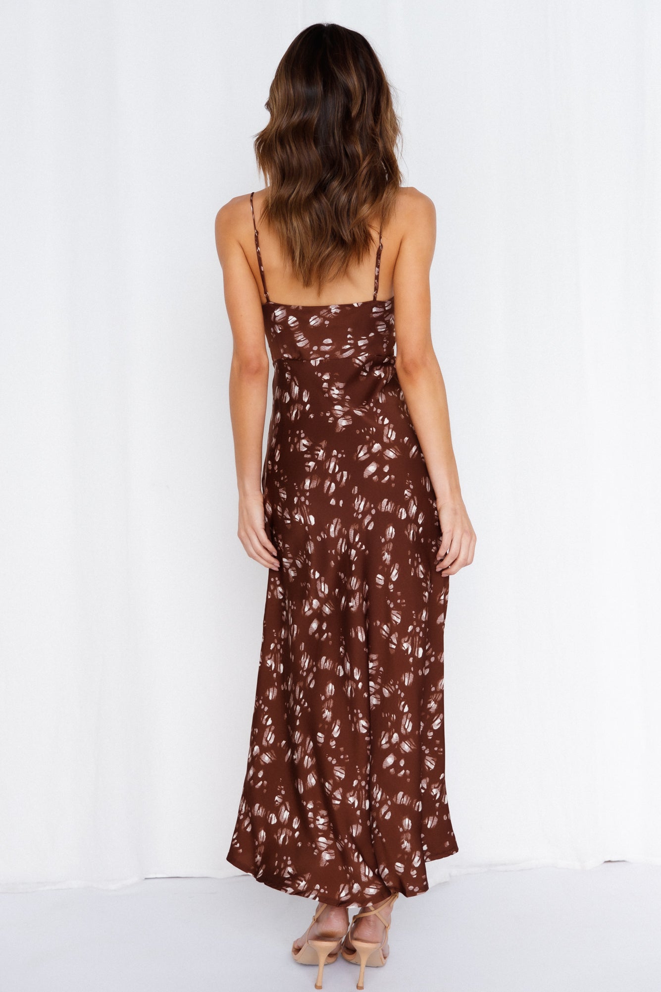 Gimme Whiplash Midi Dress Brown