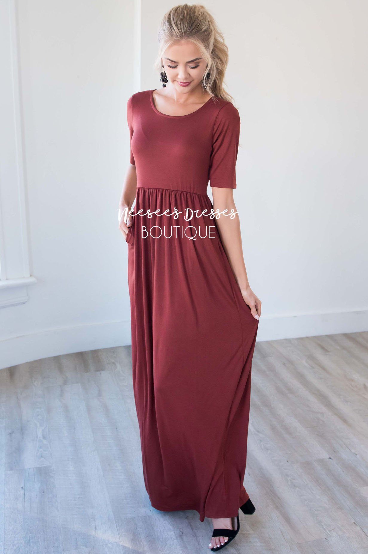 The Ritchie 3/4 Length Sleeve Maxi Dress