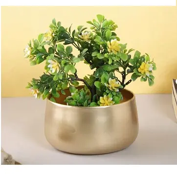 Handmade Classic Designer Copper Metal Planter Home Indoor Outdoor Garden Usage Customized Size Metal Planter