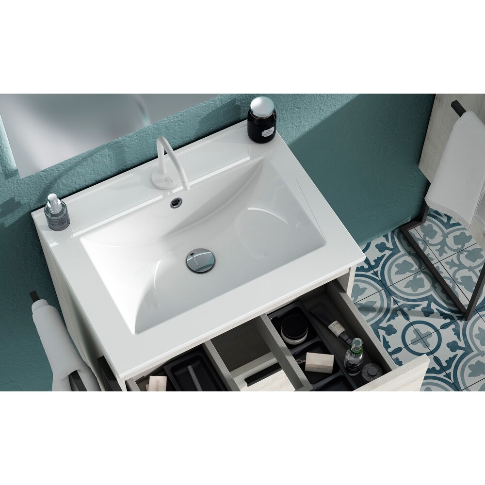 Lucena Bath 44\