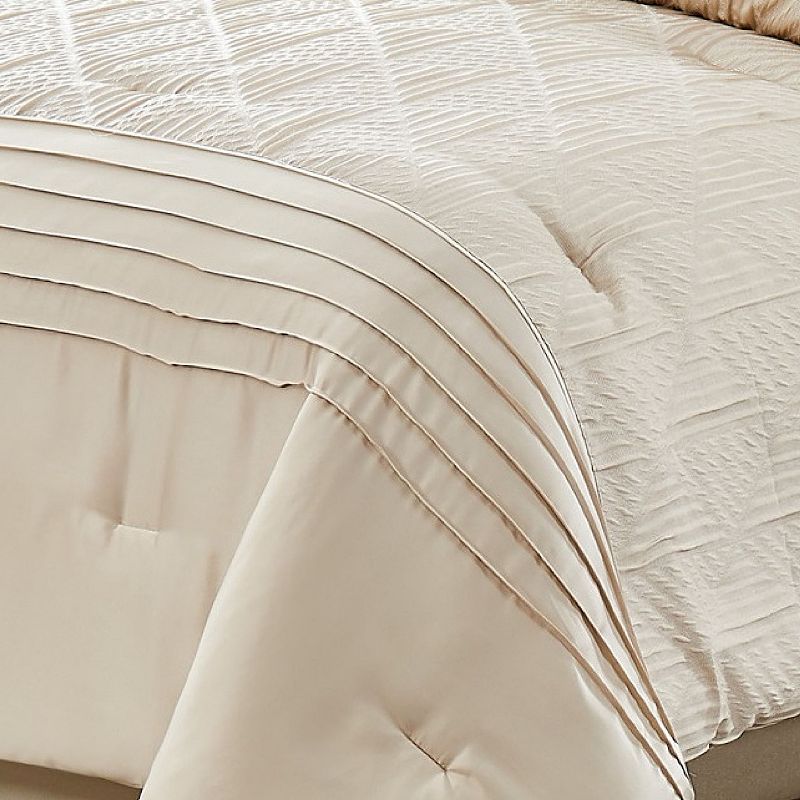 5th Avenue Lux 5th Avenue Lux Noelle 7 Piece Queen Comforter Set