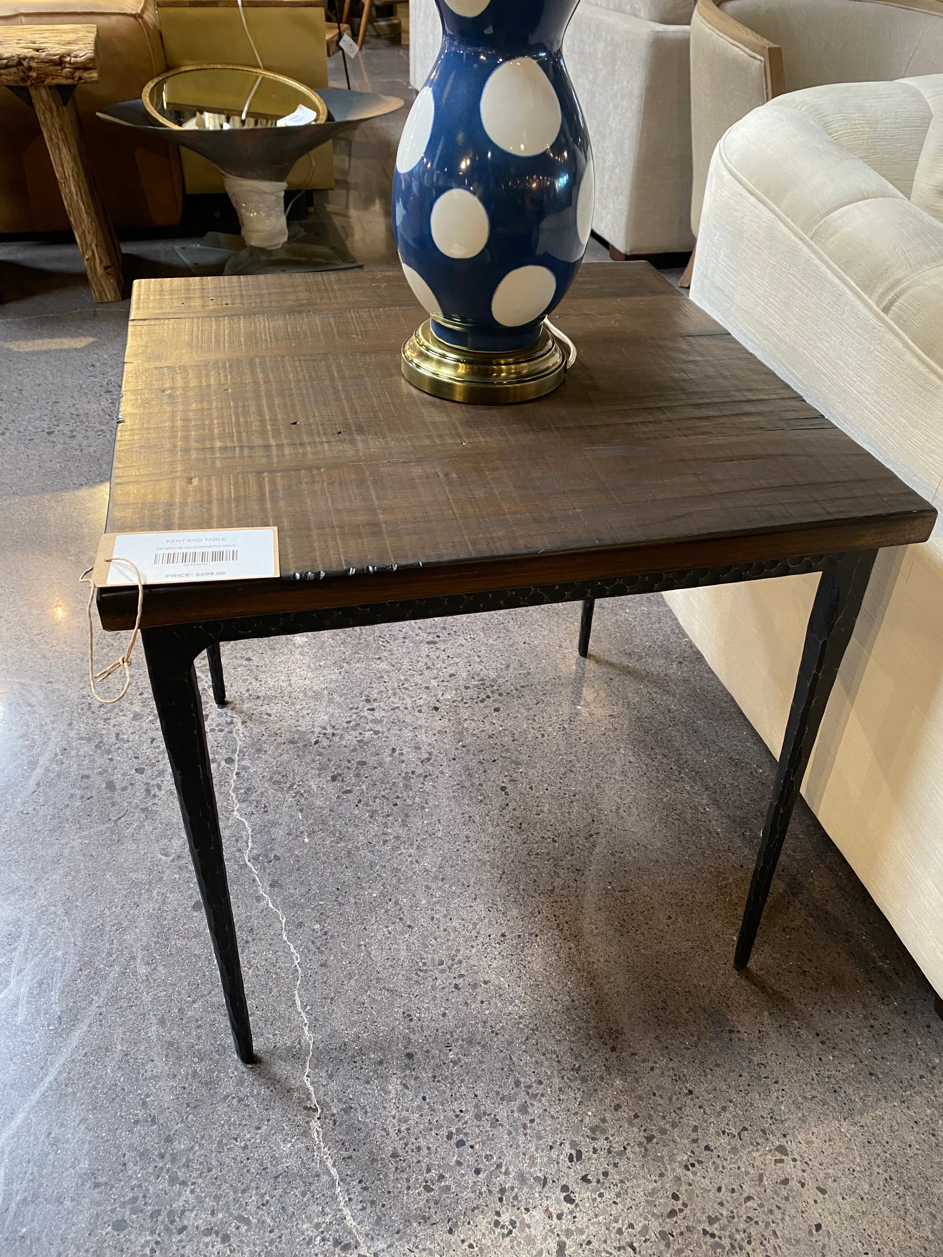 KENT END TABLE