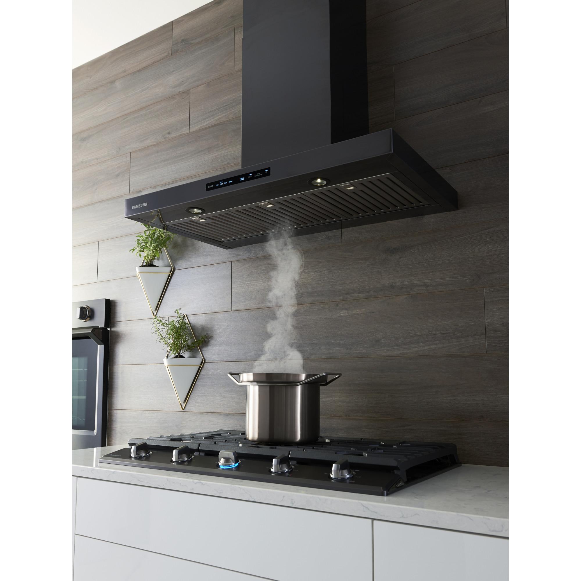  36-inch Wall Mount Range Hood NK36K7000WG/A2