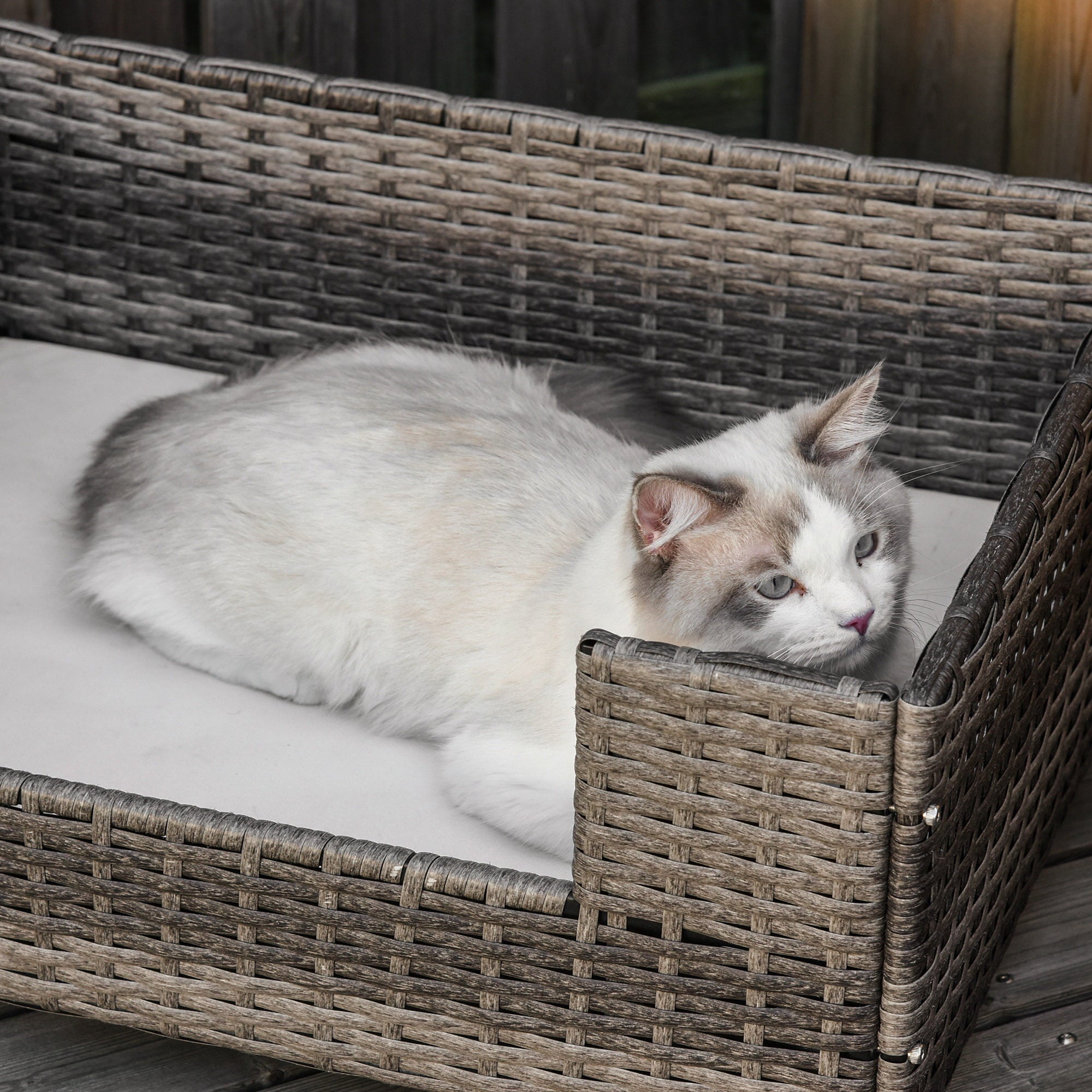 PawHut Rattan Pet Bed Raised Wicker Dog Sofa w/ Washable Water-resistant Cushion