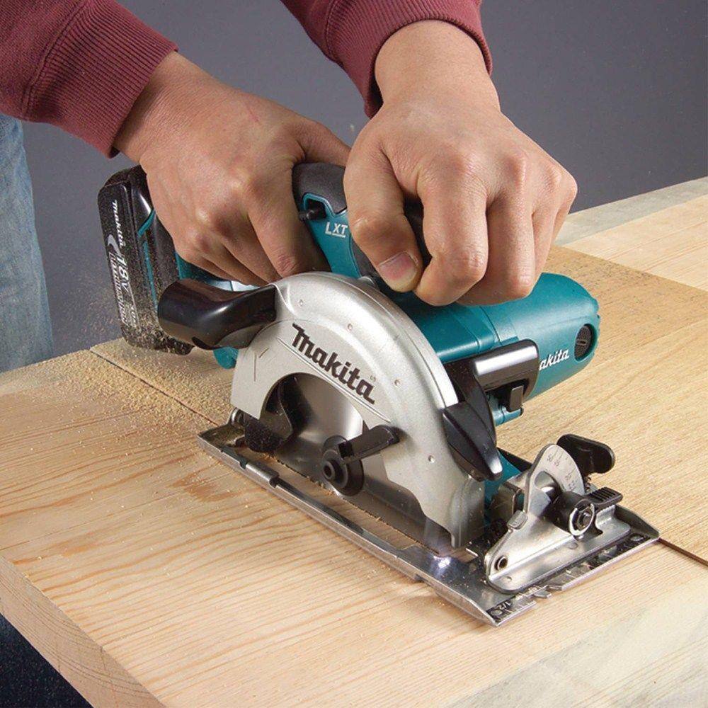 Makita 18V LXT 5-38 in. Circular Trim Saw (Tool-Only) XSS03Z