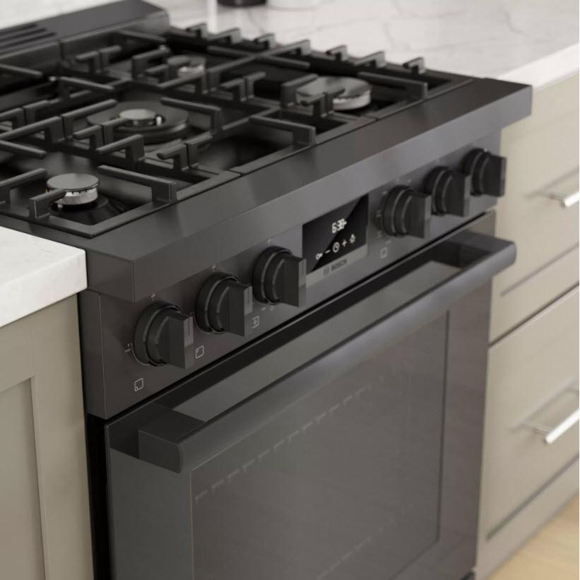 Bosch 30-inch Freestanding Dual Fuel Range with Convection Technology HDS8045C/01