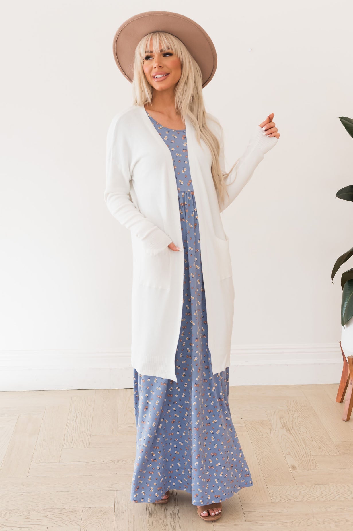 Simple Staple Modest Duster