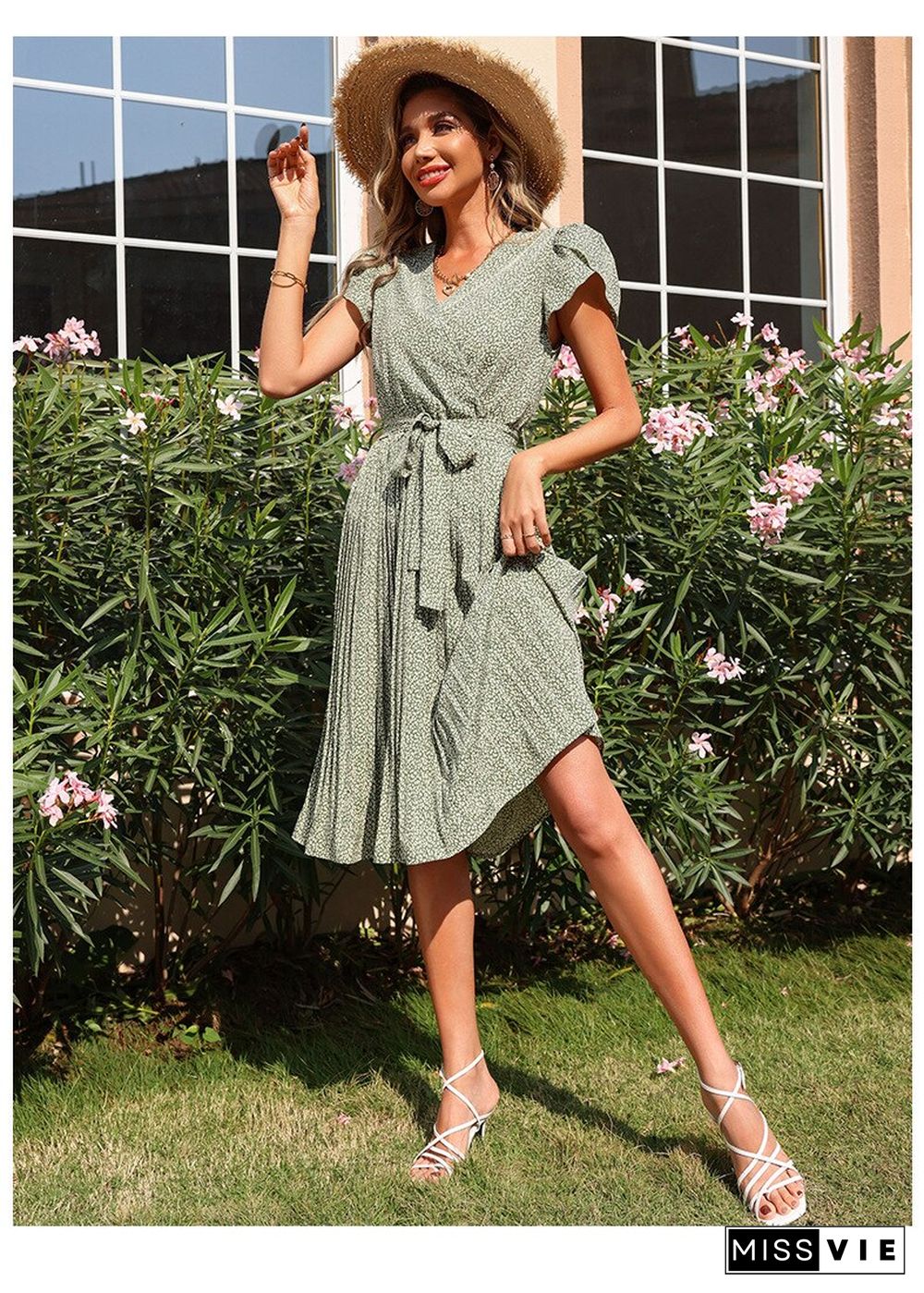 Elegant Floral Print Pleated Dress Women Summer Dress New Casual Green V-Neck Lace-up Short Ruffle Sleeve Midi A-line Dress